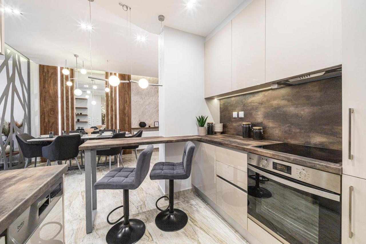 Temple Of Ppg In Thessaloniki Apartment Exterior foto